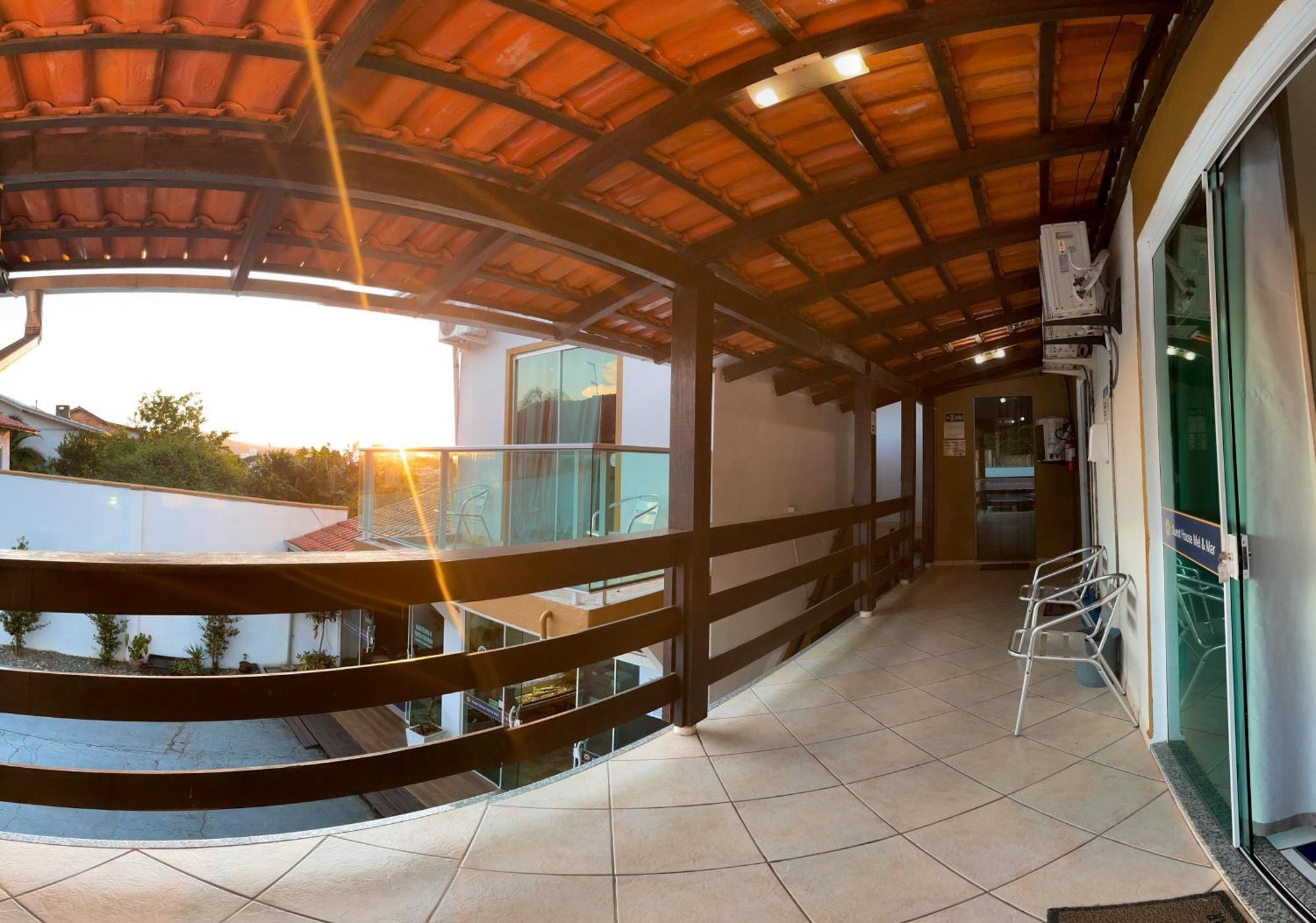 Guest House Mel & Mar เปงญา ภายนอก รูปภาพ