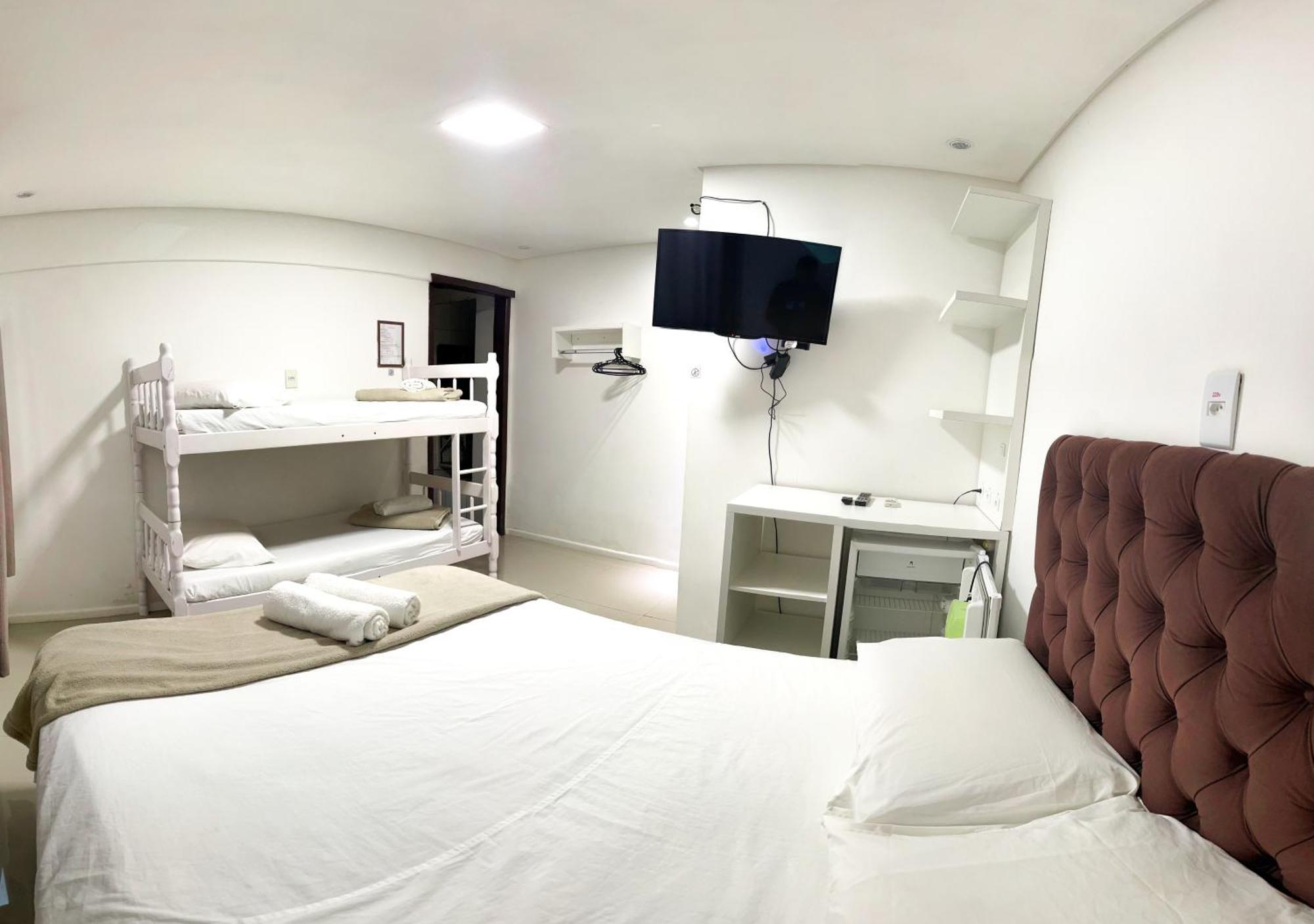Guest House Mel & Mar เปงญา ภายนอก รูปภาพ